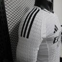 Real Madrid manches longues home player 24/25