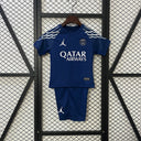 PSG Quatrième 24/25 - Enfant (short inclus)