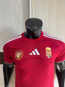 Hungary Domicile version joueur 26/27